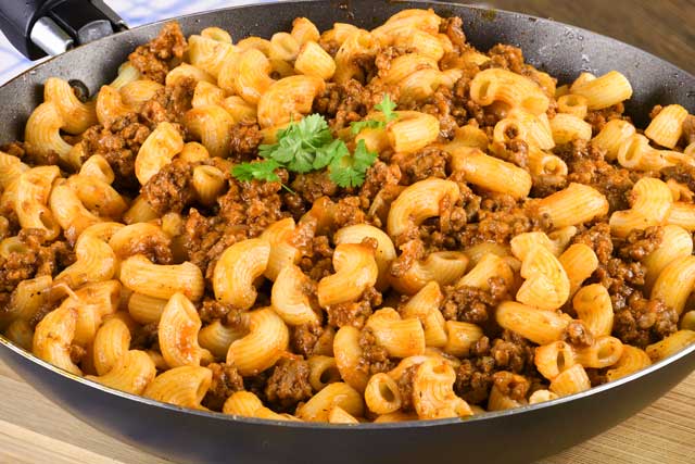 Cheeseburger Macaroni Rezept: One-Pot Abendessen