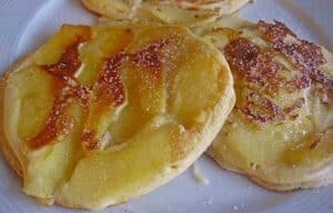 Dicke Obst-Pfannkuchen Rezept