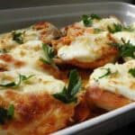Hähnchenbrust mit saurer Sahne und Käse Rezept