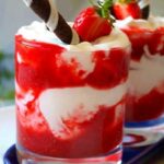 Hausgemachte Leckermäulchen-Creme mit Erdbeerpüree Rezept