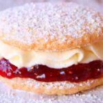 Himbeer Küsschen mit Buttercreme Rezept