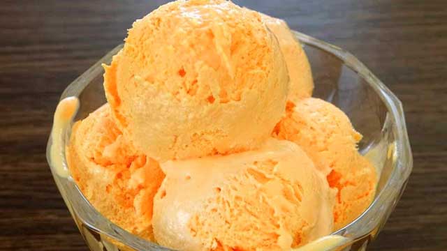Orangeneis Rezept ohne Eismaschine mit Zutaten die jeder zuhause hat!