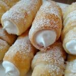 Selbstgemachte Schaumrollen mit italienischer Eischnee-Füllung Rezept