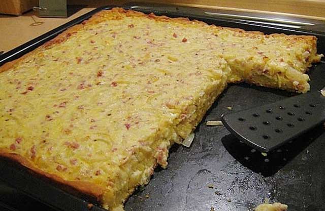 Zwiebelkuchen Rezept wie auf dem Herbstmarkt