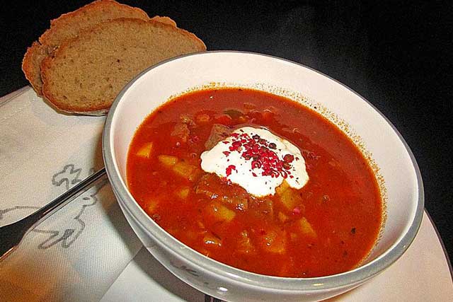 Gulaschsuppe Rezept: wie wir und die Kinder sie gerne mögen