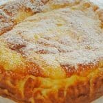 Schneller bodenloser Apfel-Käsekuchen Rezept