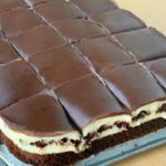 Schoko Schnitte mit Creme Rezept
