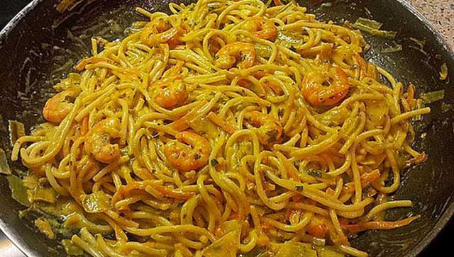 Spaghetti mit scharfer Garnelen-Sahne-Soße Rezept