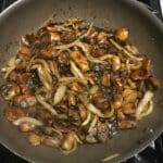 Gebratene Champignons mit Knoblauchschmand oder Alioli Rezept