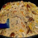 Puten Sahne Gulasch auf Bandnudeln Rezept