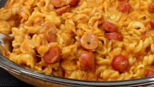 Schnell gemacht: Makkaroni-Wurst-Pfanne Rezept