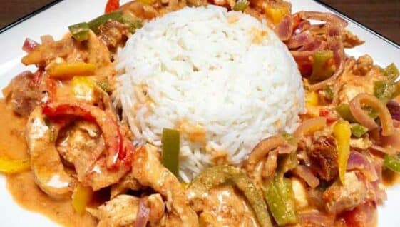 Blumenkohl Brokkoli Gemüse Mit Cremiger Käsesauce Rezept - Schnelle und ...