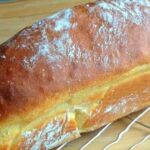 Superzartes Brot mit 4 Zutaten, ein Tassenrezept!