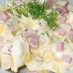 Tortellini mit Käse Sahne Soße Rezept