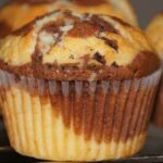 Donauwellen Muffins gefüllt mit Kinder Schokobons Rezept