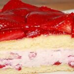 Erdbeertorte Rezept (diese Torte kann natürlich auch mit anderen Beeren hergestellt werden)