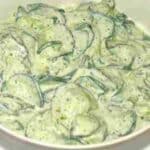Gurkensalat mit Joghurt Rezept in 3 Minuten zubereitet