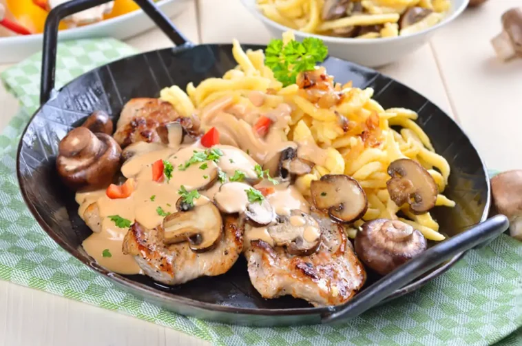 Schweinemedaillons in Pilzrahmsosse Rezept wie aus dem Restaurant