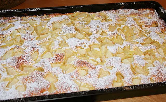 Apfelkuchen Rezept Großmutters Art - Schnelle und Einfache Rezepte