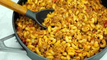 Cheeseburger Macaroni Rezept One-Pot Abendessen