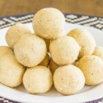 Eierlikörkugeln Rezept, superfein und so schön likörig!
