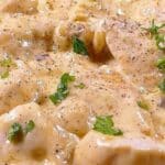 Hähnchenbrust in einer Knoblauch Parmesansoße Rezept