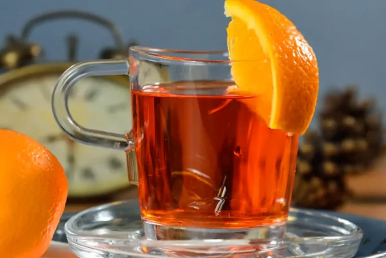 Heißer Aperol, sorgt im Winter für wohlige Wärme!