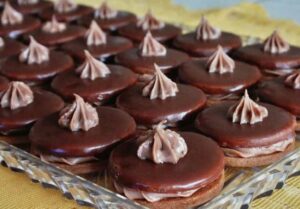 Ischler Törtchen nach Omas Rezept