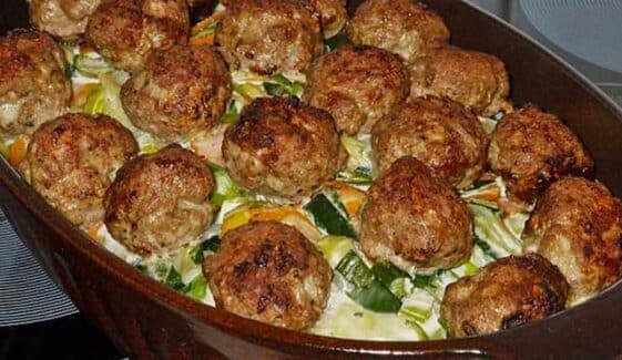 Kartoffelauflauf mit lauch, hackbällchen und gorgonzola Rezept ... Kartoffelauflauf mit lauch, hackbällchen und gorgonzola Rezept ...