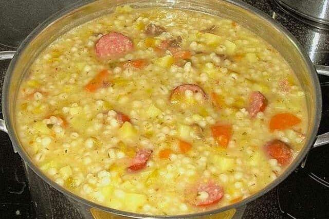 Omis Graupensuppe Rezept
