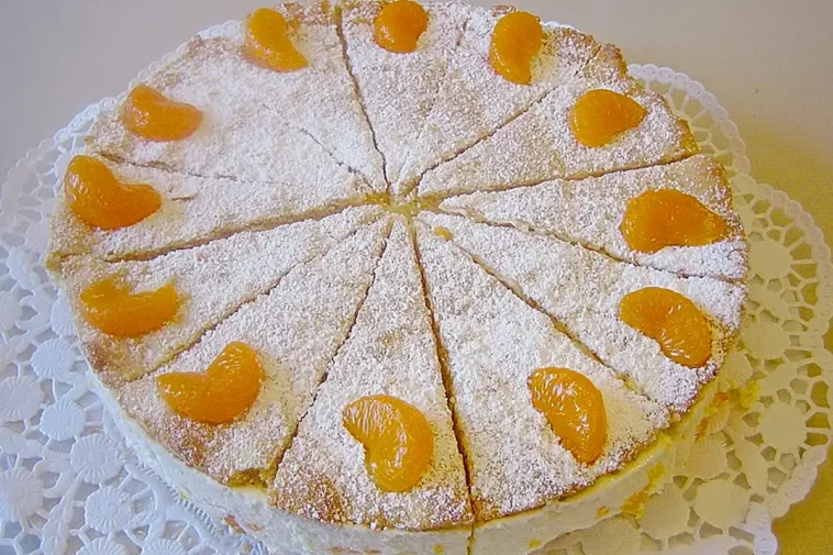 Quark-Sahne-Torte mit Mandarinen Rezept