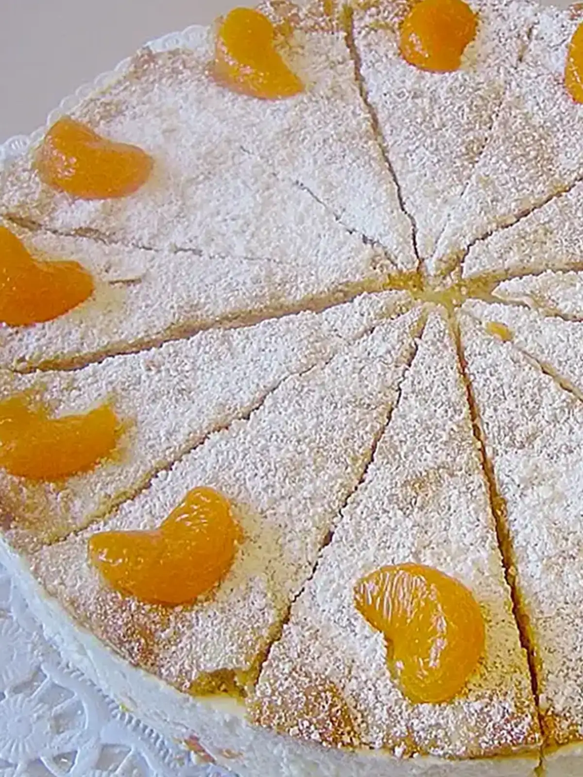 Quark-Sahne-Torte mit Mandarinen Rezept 