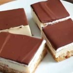 Schokoladige Creme Schnitten Vom Blech Rezept