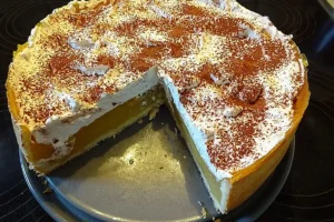 Apfelkuchen mit Sahne Zimt Haube Rezept