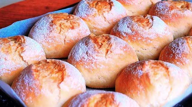 Brötchen Rezept, Wie Vom Bäcker In Wenigen Minuten Zubereitet!