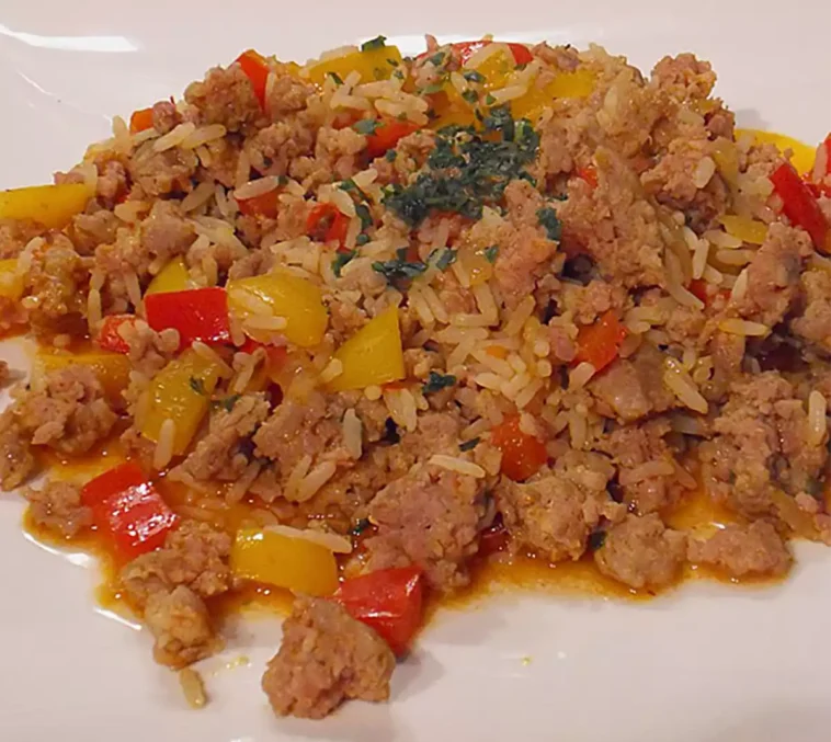 Hackfleischpfanne mit Paprika und Reis Rezept, Ein Tolles Gericht!