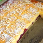 Käsekuchen mit Kirschen vom Blech Rezept