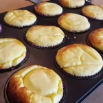 Käsekuchen Muffins gefüllt mit Vanillepudding Rezept