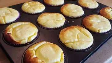 Käsekuchen Muffins gefüllt mit Vanillepudding Rezept