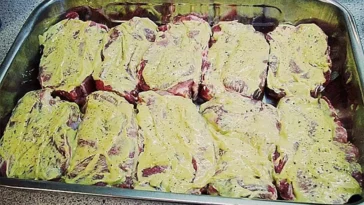 Nackensteaks in Senfsauce Rezept