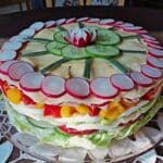 Party-Salattorte Rezept Blickfang auf jeder Feier
