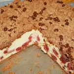 Quark Streuselkuchen mit Vanille Kirschfüllung Rezept
