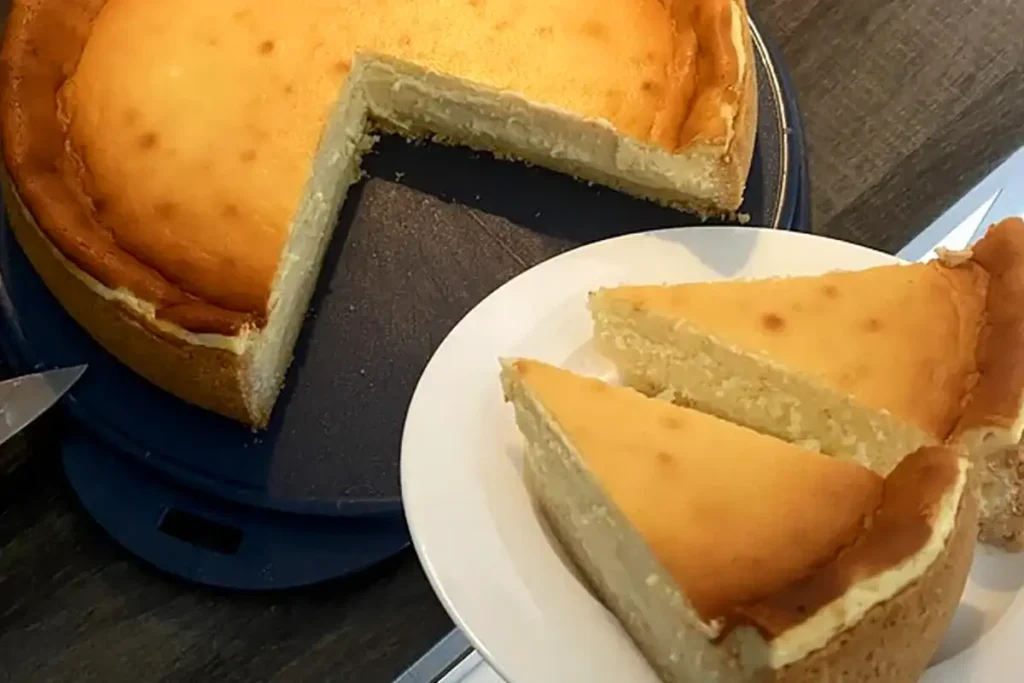 Käsekuchen mit Vanillepudding und Quark Rezept