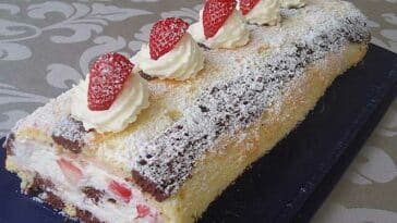 Zebrarolle mit Erdbeeren Rezept