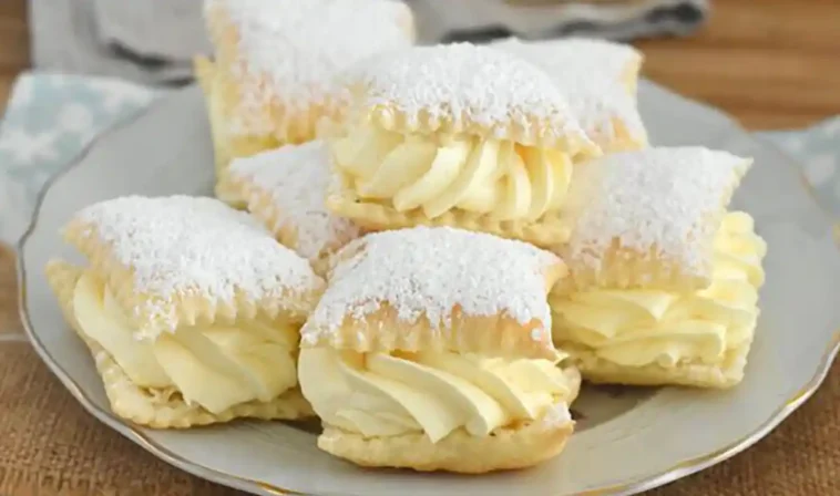 Teilchen gefüllt mit Paradiescreme Rezept - Schnelle und Einfache Rezepte