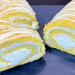 Biskuit Sahnerolle Rezept, viel besser als die vom Bäcker!