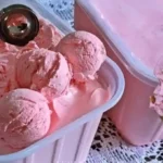 Erdbeereis ohne Eismaschine Rezept, Ruckzuck gemacht!