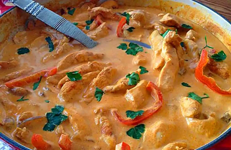 Hähnchen Stroganoff Rezept mit Suchtpotenzial