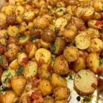 Knusprige Knoblauchkartoffeln mit Parmesan Rezept