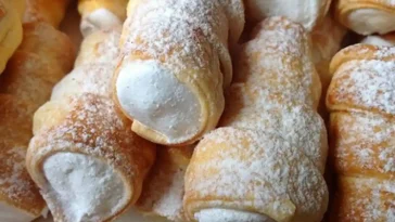 Schaumrollen mit italienischer Eischneefüllung Rezept